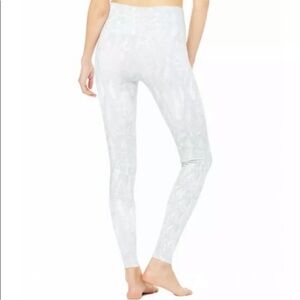 ALO YOGA Vapor Python Airbrush Legging Performance Gray White Sz S NEW